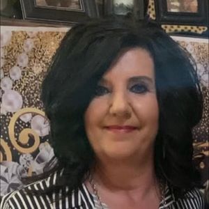 Meet your Posher, Linda